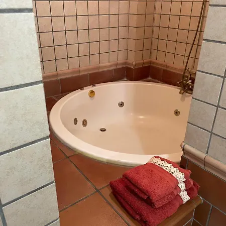 Turistico Millan Apartment Monovar